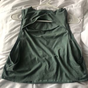 Lululemon Tank Top - Medium - Faded Green
